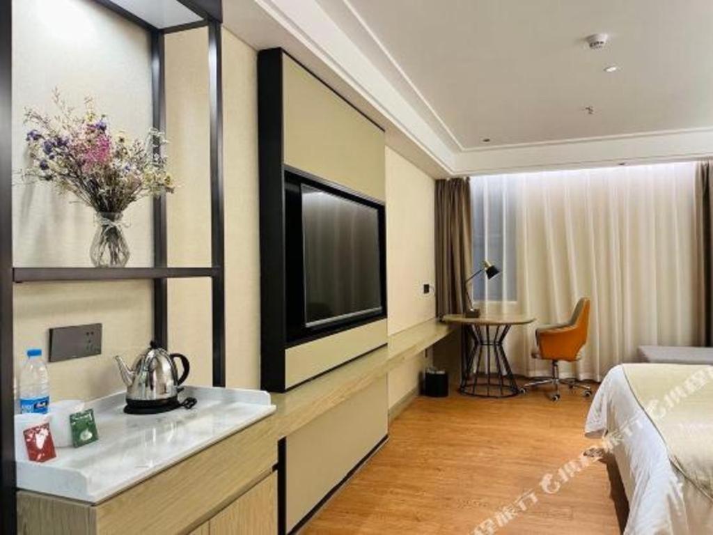 Greentree Inn Qingyuan Qinghe Avenue Branch Εξωτερικό φωτογραφία